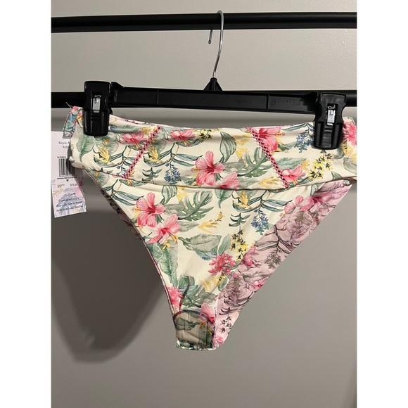 LoveShackFancy X Hurley Hawaiin Hibiscus Cheeky High Waist Bottom Size S&M NWT - Picture 13 of 15